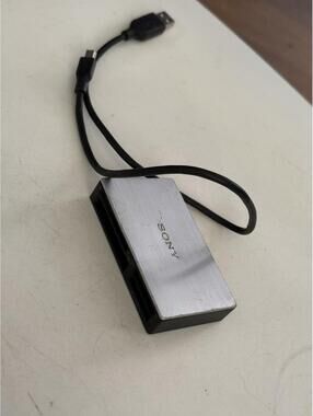 Sony 12 in 1 Multi-Card Reader / Writer SD MRW62E-T